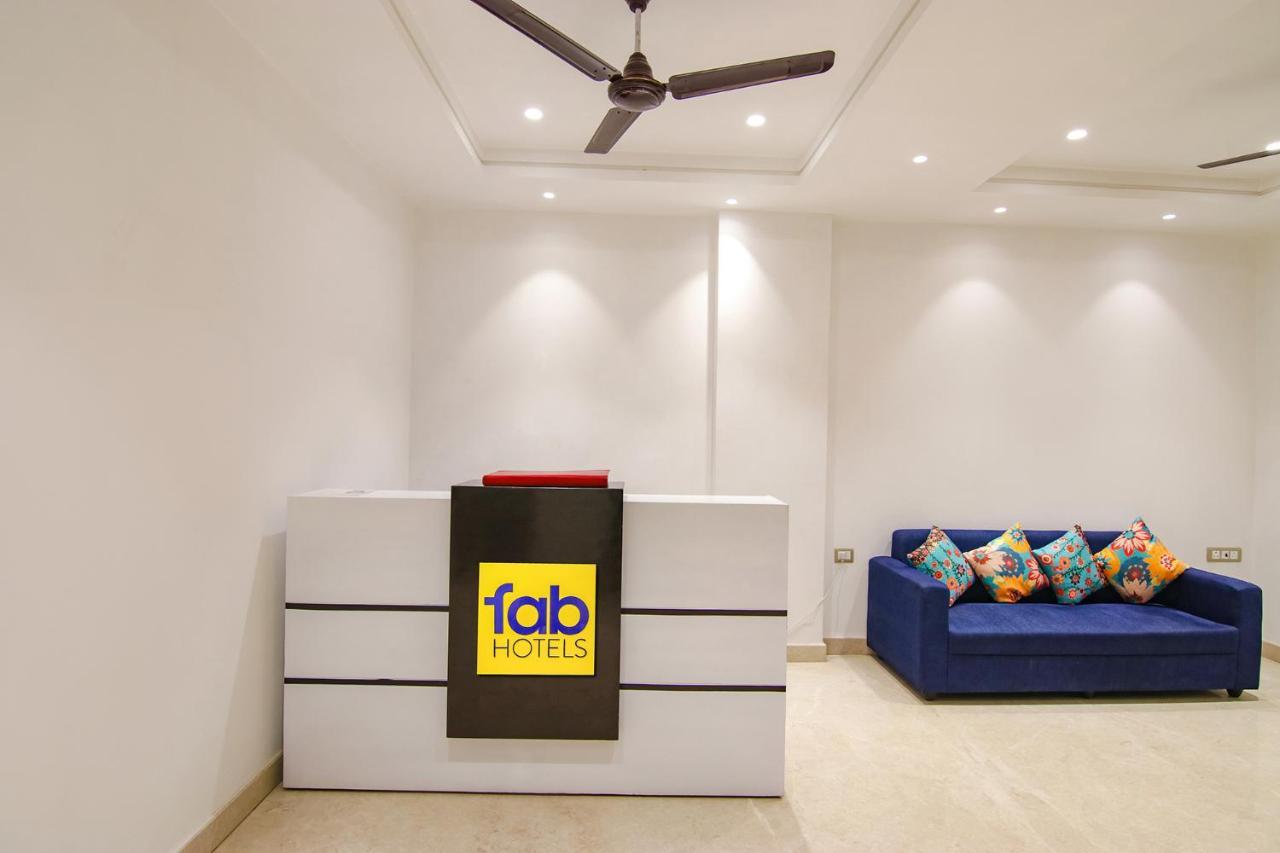 Fabhotel La Serene Bnb- Ashok Vihar Nova Deli Exterior foto