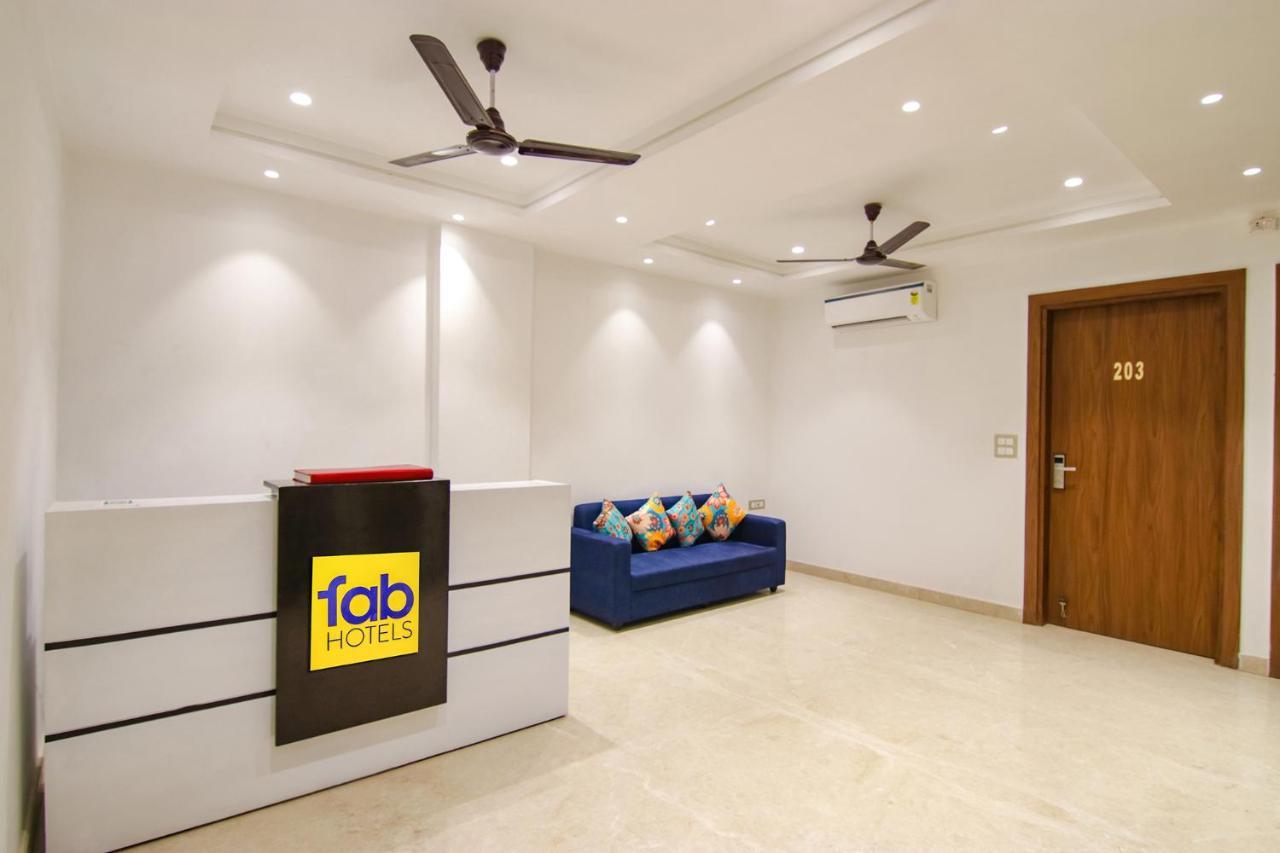 Fabhotel La Serene Bnb- Ashok Vihar Nova Deli Exterior foto