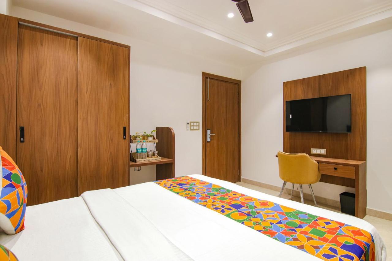 Fabhotel La Serene Bnb- Ashok Vihar Nova Deli Exterior foto